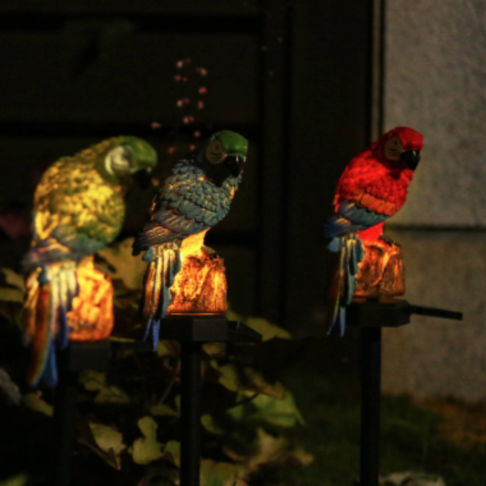 Outdoor Lighting Modern - Resin Parrot Lawn Lamp Waterproof Solar