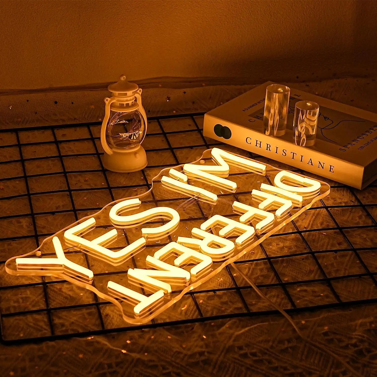 Yes I'm Different Neon Sign LE - Outdoor Lighting Quotes のレビューと価格