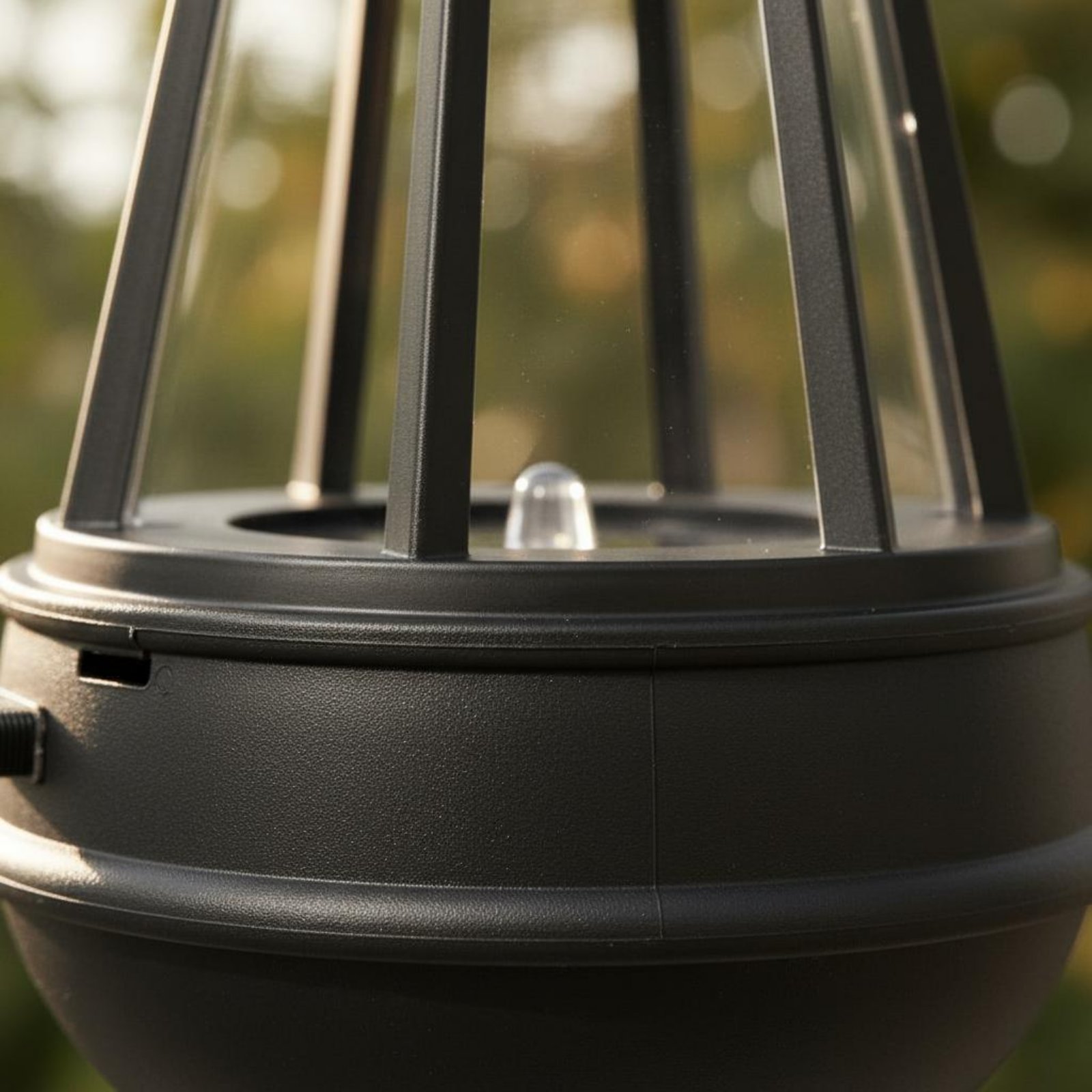 Solar Avian Hanging Lamp Weath - Outdoor Lighting Modern のレビューと価格